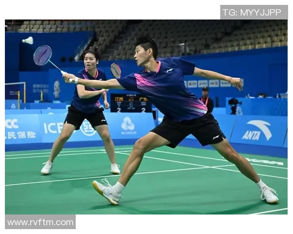 重庆羽毛球队在全运会积分榜中以85分稳居第一名展现强大实力